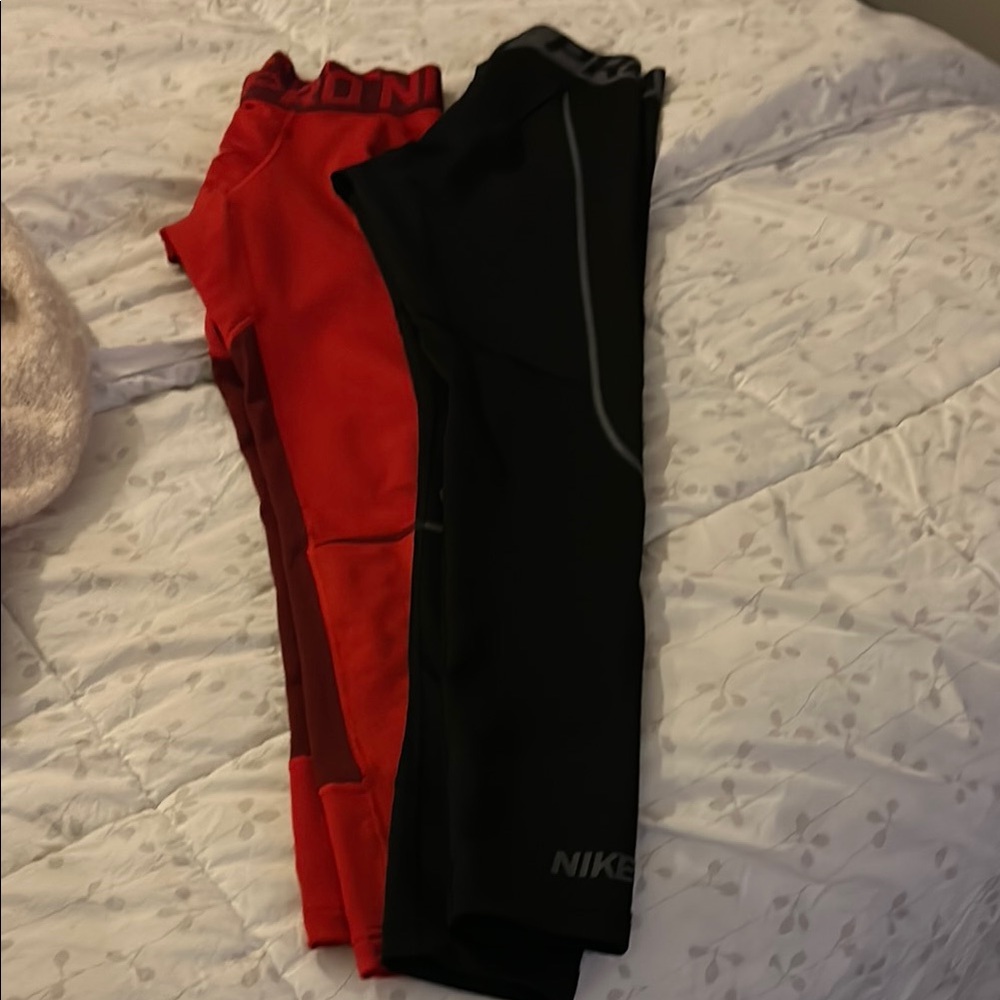 Nike pro hyper warm compression leggings - red and black